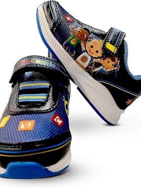 Kids Blue Character Light-Up Sneakers - Cocomelon